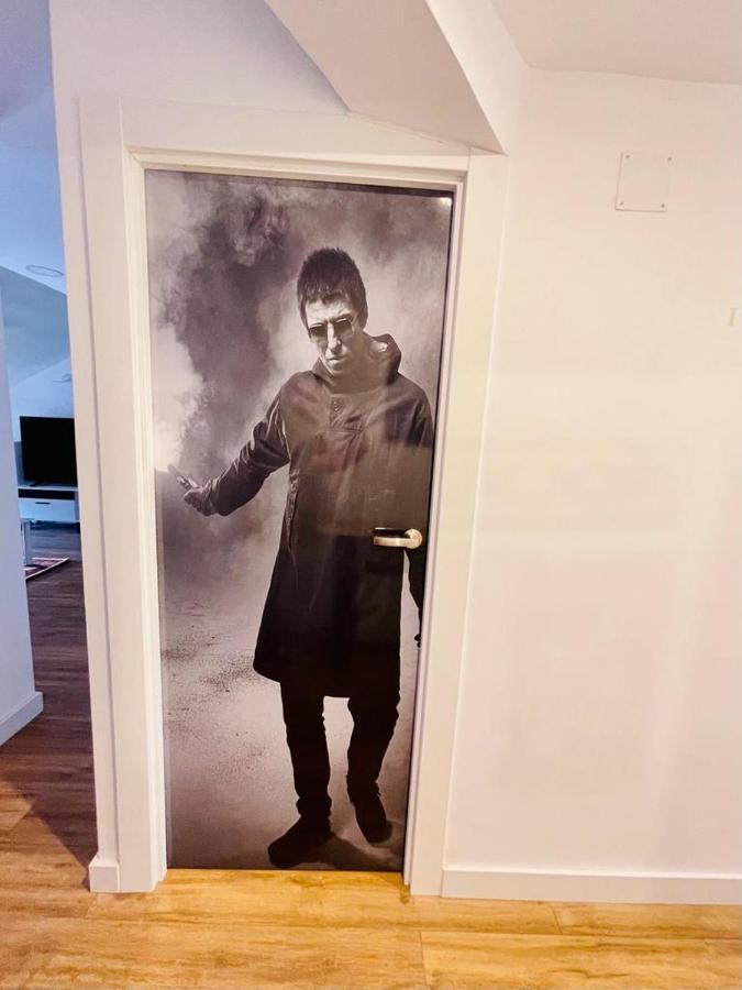 La Casa Del Rock Apartment Aranda de Duero Luaran gambar